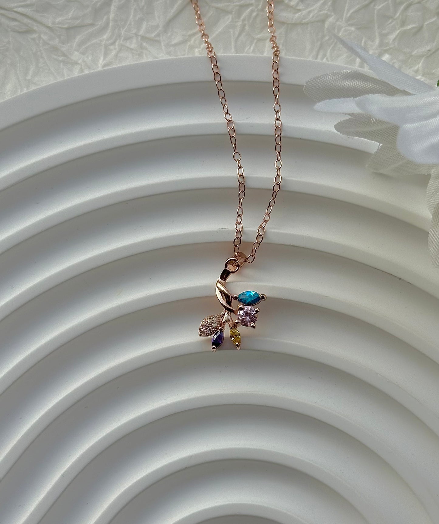 Rose Gold Leaf Necklace